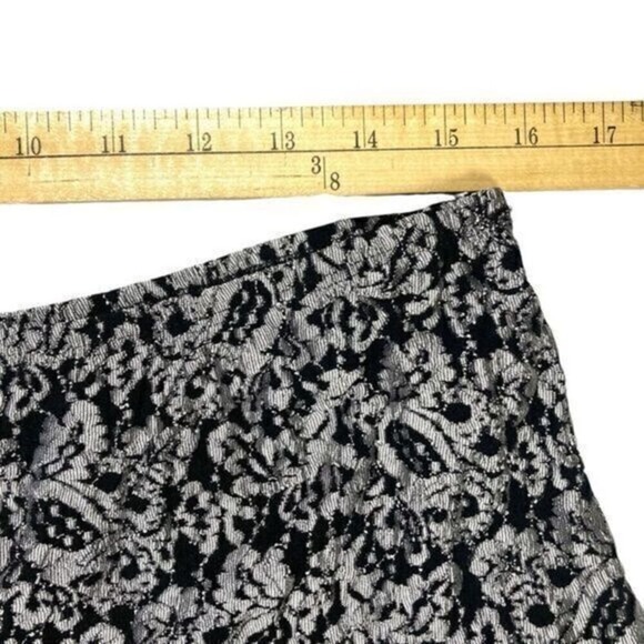 Coldwater Creek Whimsigoth Maxi Skirt Large Black Velvet Floral Tiered Pull‎ On - Picture 6 of 9